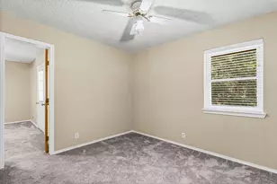 2812 Sky Harbour Dr, Granbury, TX 76049 - Photo 29