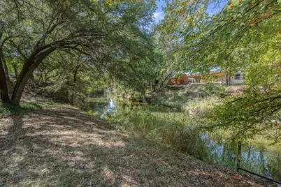2812 Sky Harbour Drive, Granbury, TX 76049 - Photo 5