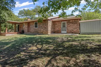 2812 Sky Harbour Drive, Granbury, TX 76049 - Photo 21