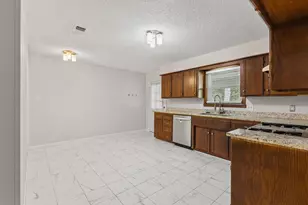 904 S Gribble St, Sherman, TX 75090 - Photo 13