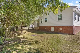 904 S Gribble St, Sherman, TX 75090 - Photo 33