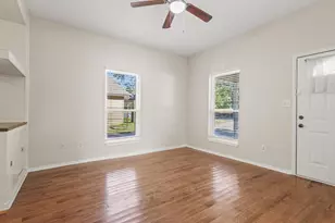 904 S Gribble St, Sherman, TX 75090 - Photo 9