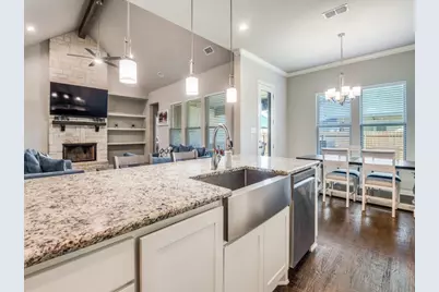 112 Steves Way, Waxahachie, TX 75165 - Photo 9