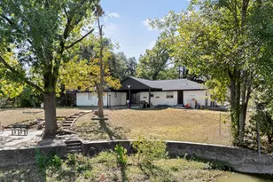 1828 Riverway Dr, Dallas, TX 75217 - Photo 5