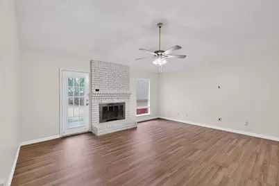 2933 Lawndale Drive, Lancaster, TX 75134 - Photo 9