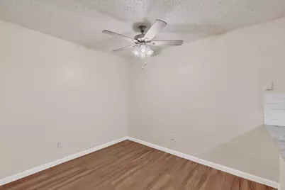 2933 Lawndale Drive, Lancaster, TX 75134 - Photo 17