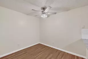 2933 Lawndale Dr, Lancaster, TX 75134 - Photo 17