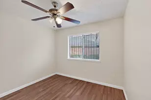 2933 Lawndale Dr, Lancaster, TX 75134 - Photo 27