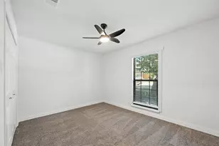 6321 Mccartney Ln, Garland, TX 75043 - Photo 11