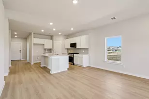 2213 Trailside Dr, Sherman, TX 75092 - Photo 13