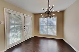 3401 Monticello Park Pl, Fort Worth, TX 76107 - Photo 5