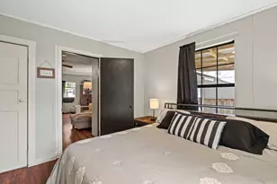 911 W 8th St, Bonham, TX 75418 - Photo 7