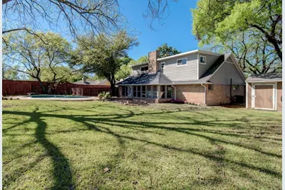 2888 Reedcroft Drive, Farmers Branch, TX 75234 - Photo 3