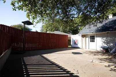 2888 Reedcroft Drive, Farmers Branch, TX 75234 - Photo 23