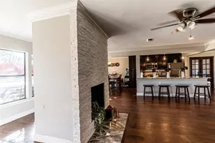 2888 Reedcroft Dr, Farmers Branch, TX 75234 - Photo 9