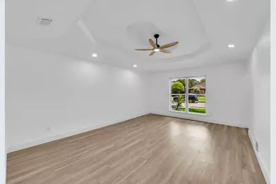 1813 Copper Creek Drive, Plano, TX 75075 - Photo 13