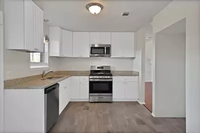 460 Caviness Drive, Grapevine, TX 76051 - Photo 9