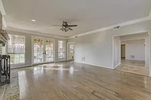 4 Whittier Ct, Highland Village, TX 75077 - Photo 9