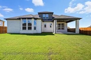 929 Mumms Fld Dr, Fort Worth, TX 76247 - Photo 23
