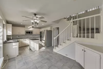 4 Whittier Court, Highland Village, TX 75077 - Photo 11