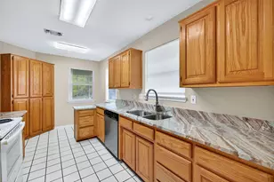 1813 Park Pl, Sherman, TX 75092 - Photo 9