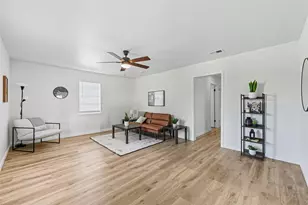 1830 San Antonio St, Grand Prairie, TX 75051 - Photo 3