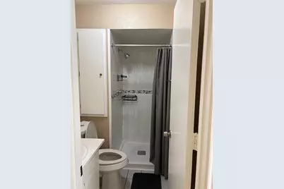 4025 Emerald Drive, Mesquite, TX 75150 - Photo 5