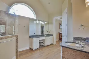 2705 Harborside Dr, Granbury, TX 76048 - Photo 19