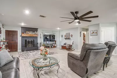 207 Trails End, Poolville, TX 76487 - Photo 9