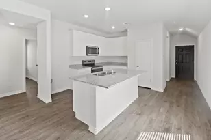 1604 Romans Rd, Ennis, TX 75119 - Photo 5