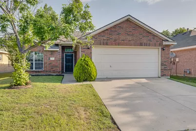 4001 Rochester Drive, Fort Worth, TX 76244 - Photo 1