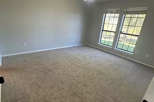 109 Odel Dr, Weatherford, TX 76085 - Photo 9