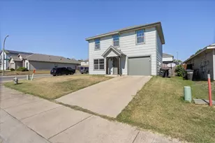 1501 Sierra Estate Trail, Fort Worth, TX 76119 - Photo 3