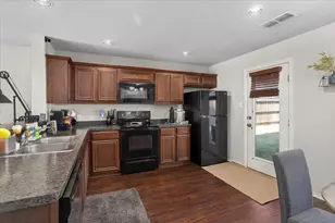 1501 Sierra Estate Trail, Fort Worth, TX 76119 - Photo 11