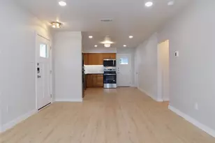 314 Jagoe St, Denton, TX 76201 - Photo 9