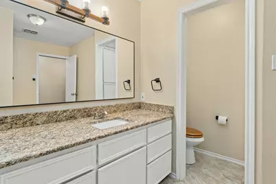 108 Silverleaf Drive, Fort Worth, TX 76112 - Photo 23