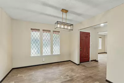 108 Silverleaf Drive, Fort Worth, TX 76112 - Photo 5