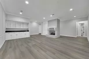 12401 Pleasant Valley Dr, Dallas, TX 75243 - Photo 31