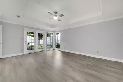 12401 Pleasant Valley Drive, Dallas, TX 75243 - Photo 25