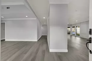 12401 Pleasant Valley Dr, Dallas, TX 75243 - Photo 5