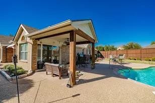 1807 Hidden Brook, Grand Prairie, TX 75050 - Photo 37