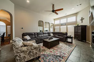 1807 Hidden Brook, Grand Prairie, TX 75050 - Photo 11