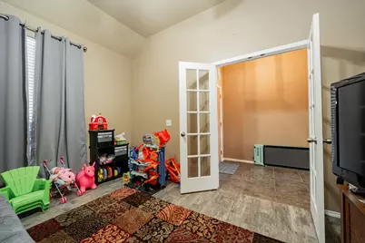 1807 Hidden Brook, Grand Prairie, TX 75050 - Photo 7