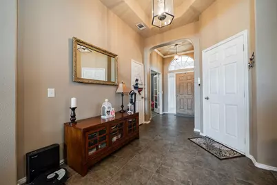 1807 Hidden Brook, Grand Prairie, TX 75050 - Photo 9