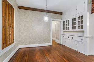 2303 Mistletoe Dr, Fort Worth, TX 76110 - Photo 9