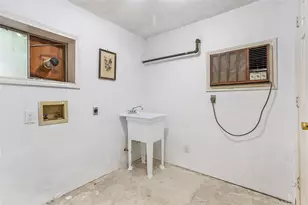 2303 Mistletoe Dr, Fort Worth, TX 76110 - Photo 21