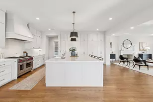 9510 Still Crk Ln, Dallas, TX 75238 - Photo 3