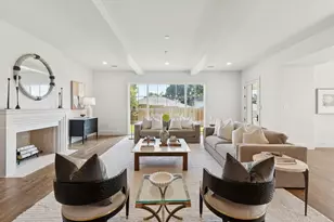 9510 Still Crk Ln, Dallas, TX 75238 - Photo 9