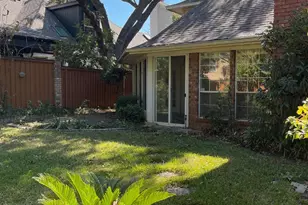 1412 Hyde Park Ln, Arlington, TX 76015 - Photo 9