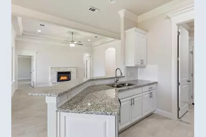 724 Raylan Street, Springtown, TX 76082 - Photo 13